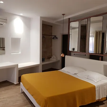 Gorgona Hotel