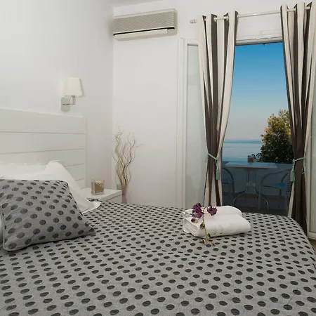 Hotel Gorgona 2*