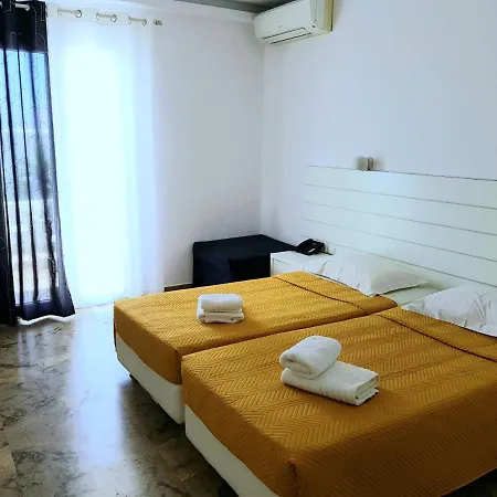Gorgona Hotel 2*